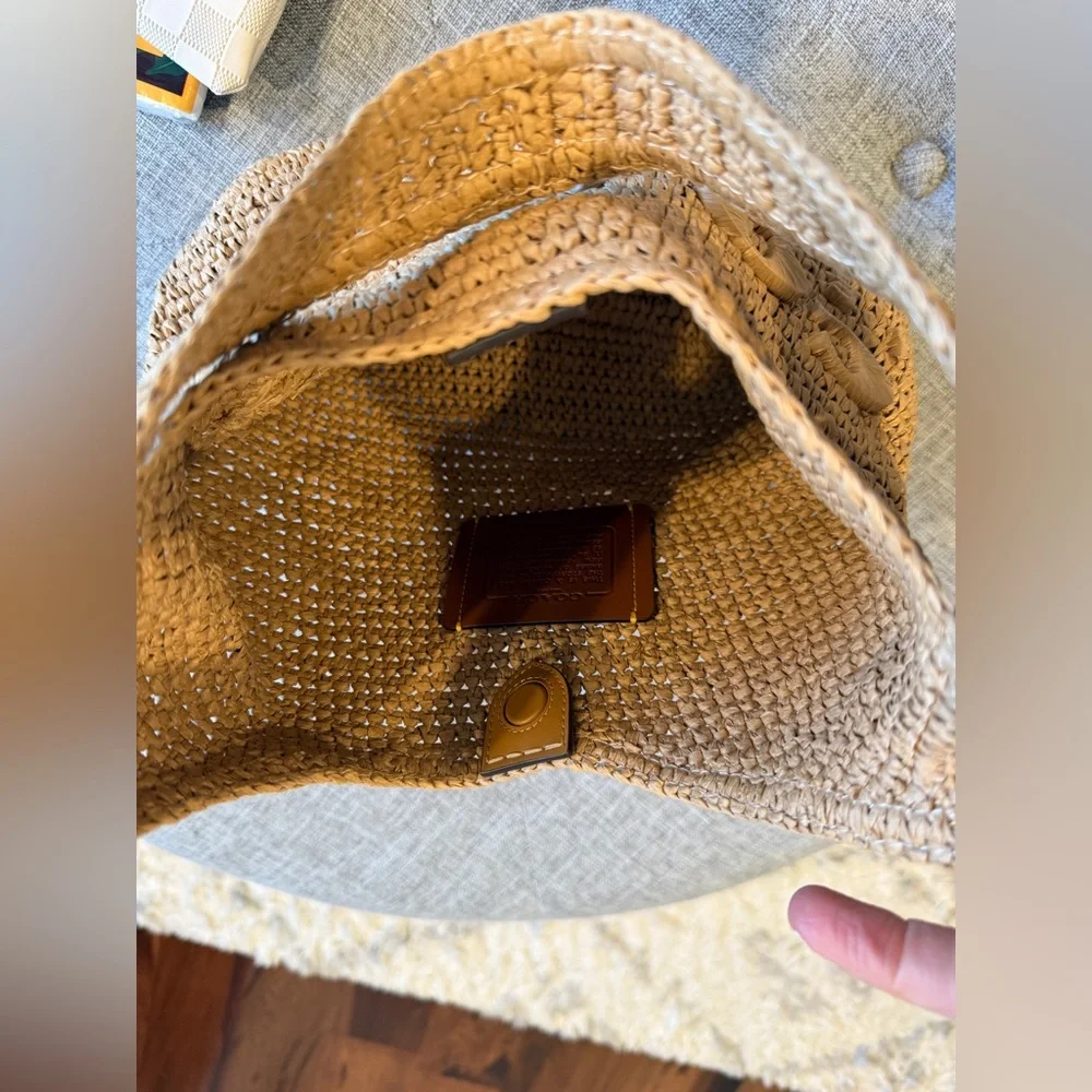 Coach Brooklyn Shoulder Bag woven…28 - Picture 4 of 4